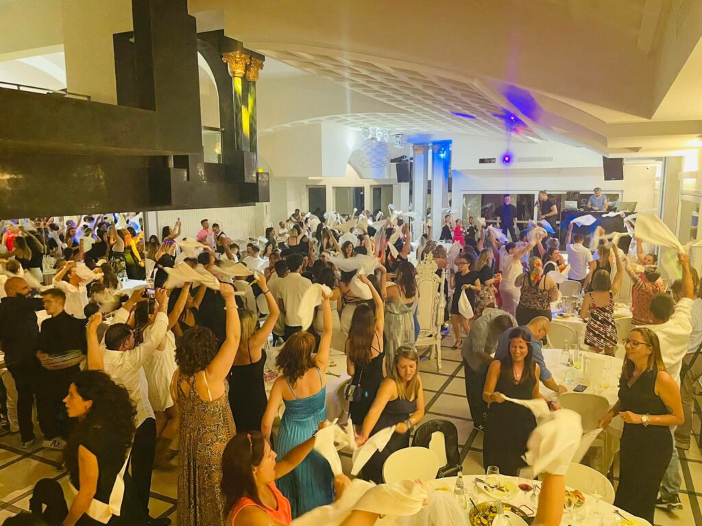 Pranzo di pasqua con animazione