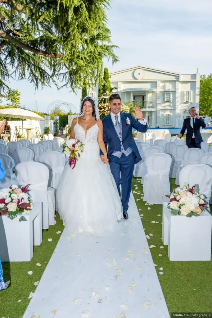 Matrimonio civile in villa nell'area di milano